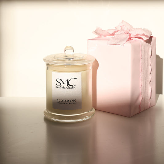 Blooming Candle 380g - Japanese Honeysuckle